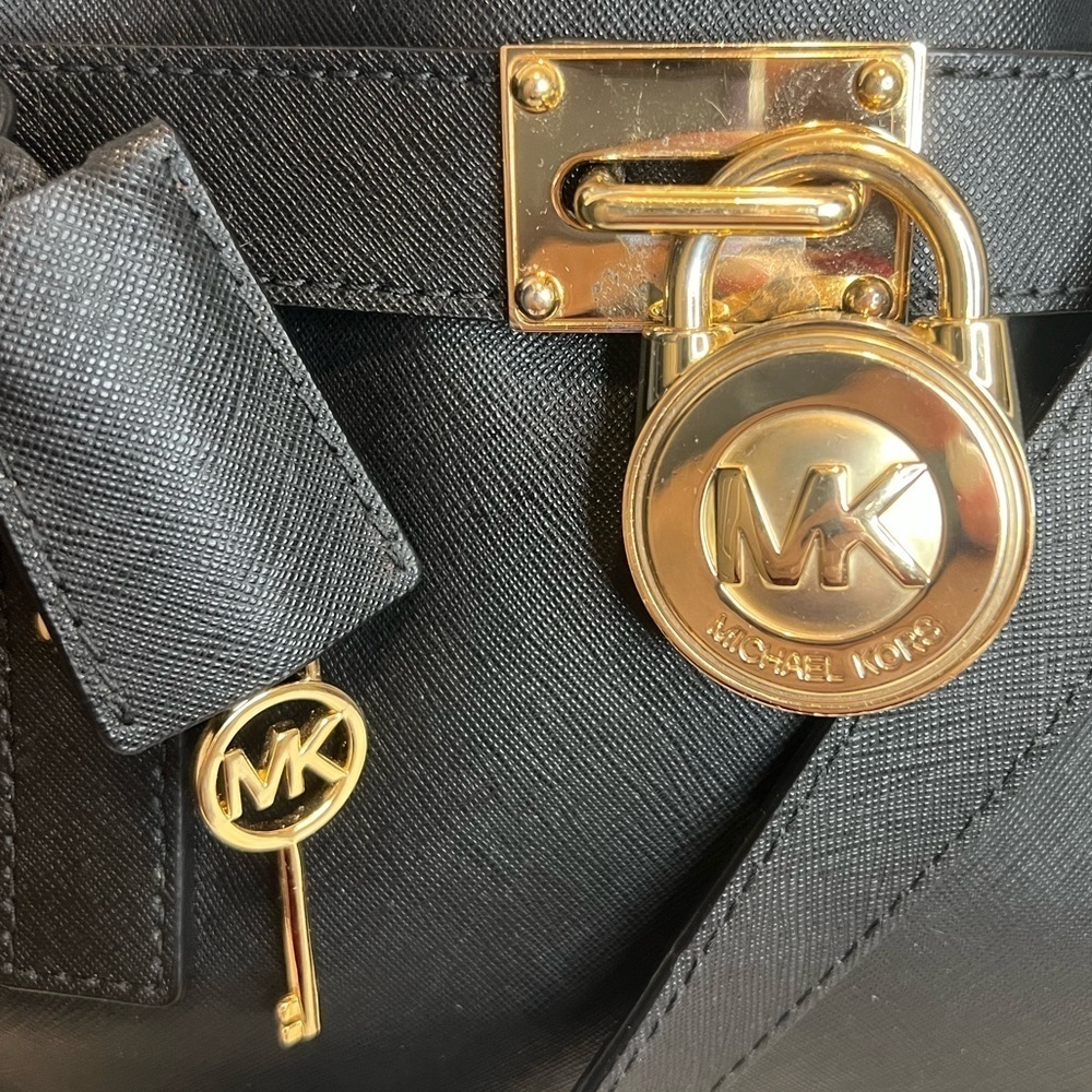 MICHAEL KORS HAMILTON LEATHER SATCHEL - Picture 15 of 15